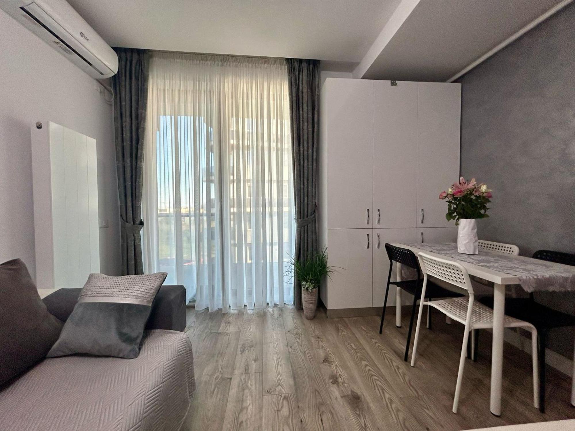 Apartament Belaire Mamaia-Sat Năvodari Esterno foto